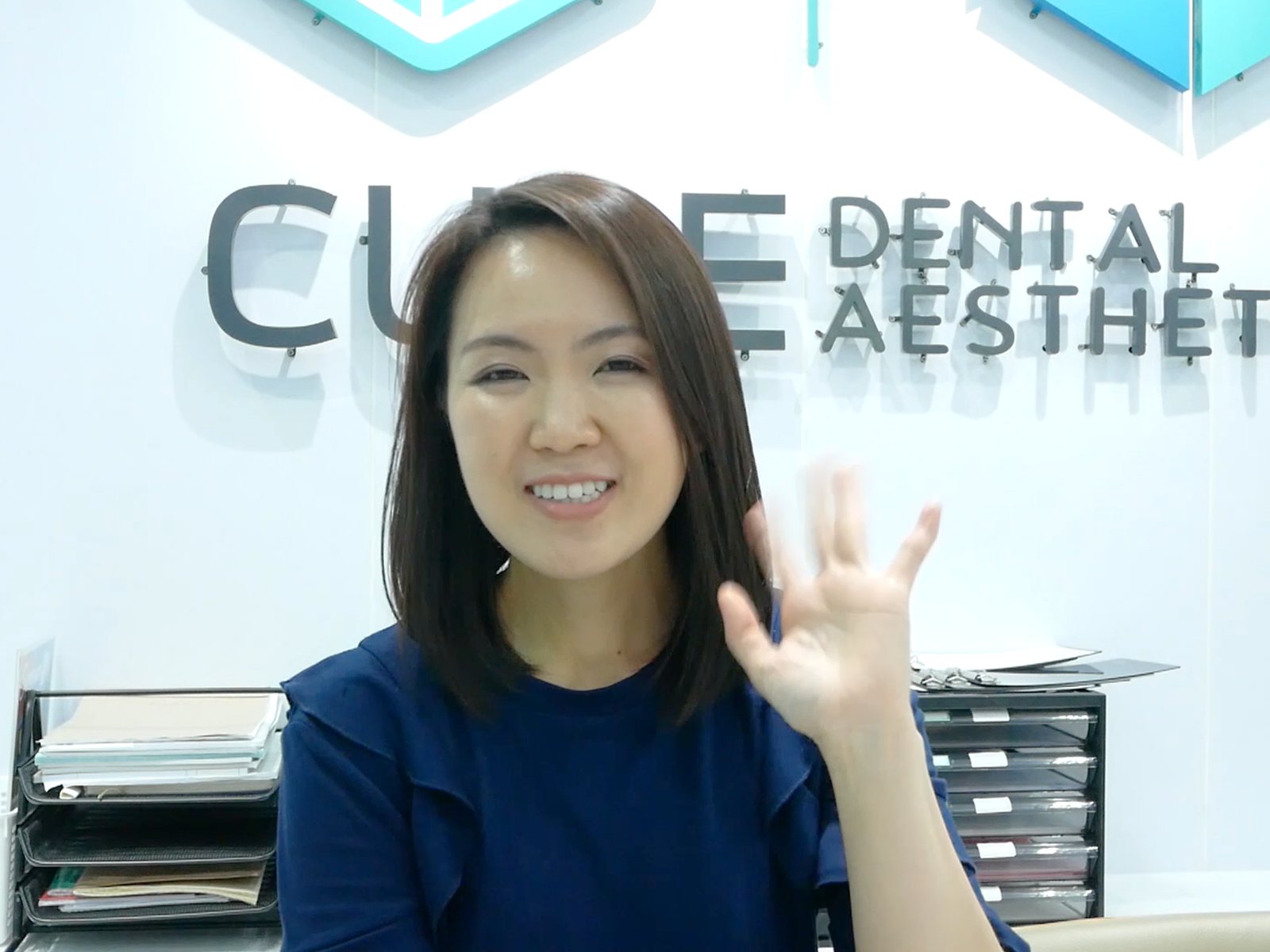 The difference between composite and ceramic veneers